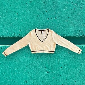 Large Girls Cropped White and Black Sweater